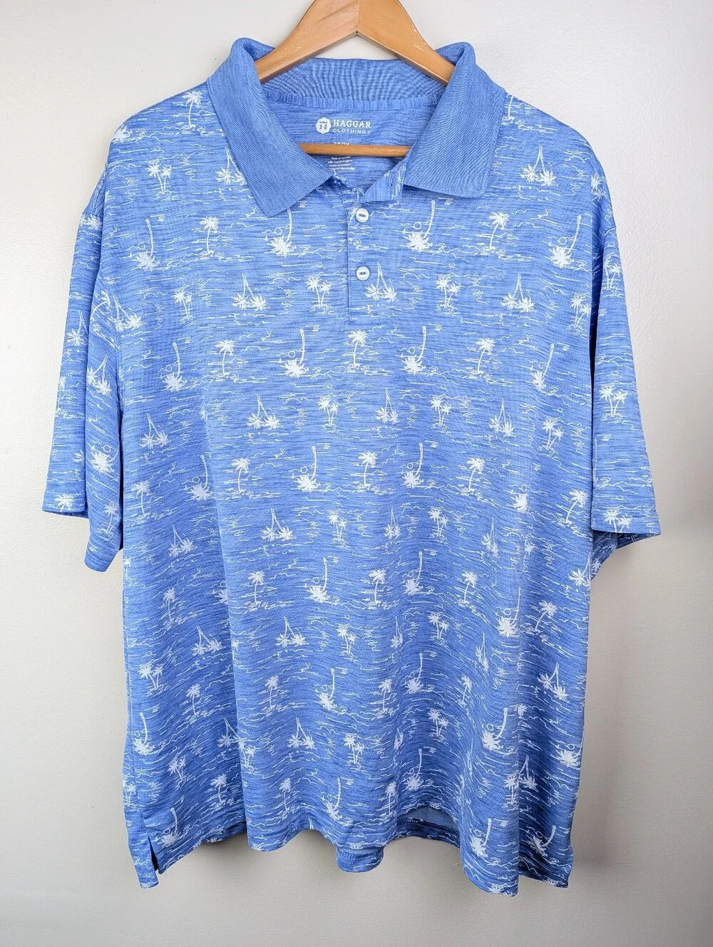 HAGGAR Clothing Men's Polo Golf Shirt Soft Blue White Palm Trees 3X Beach